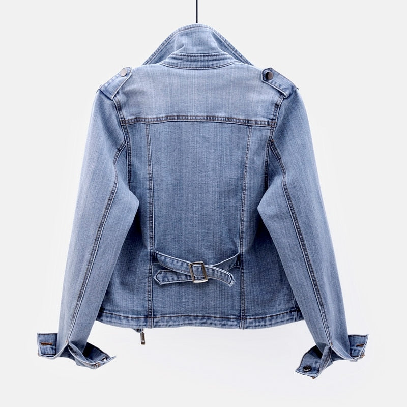 Yusira | Die klassische Fusion-Denimjacke