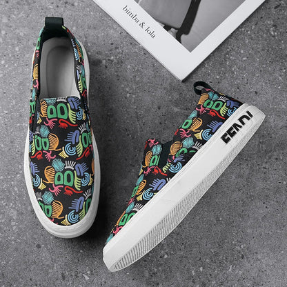 Slip-On Sneaker mit Tribal-Mustern - Carl