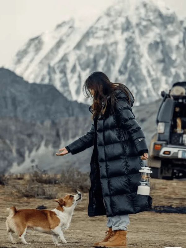 Lange Daunenjacke für Frauen für den Winter - Vivia