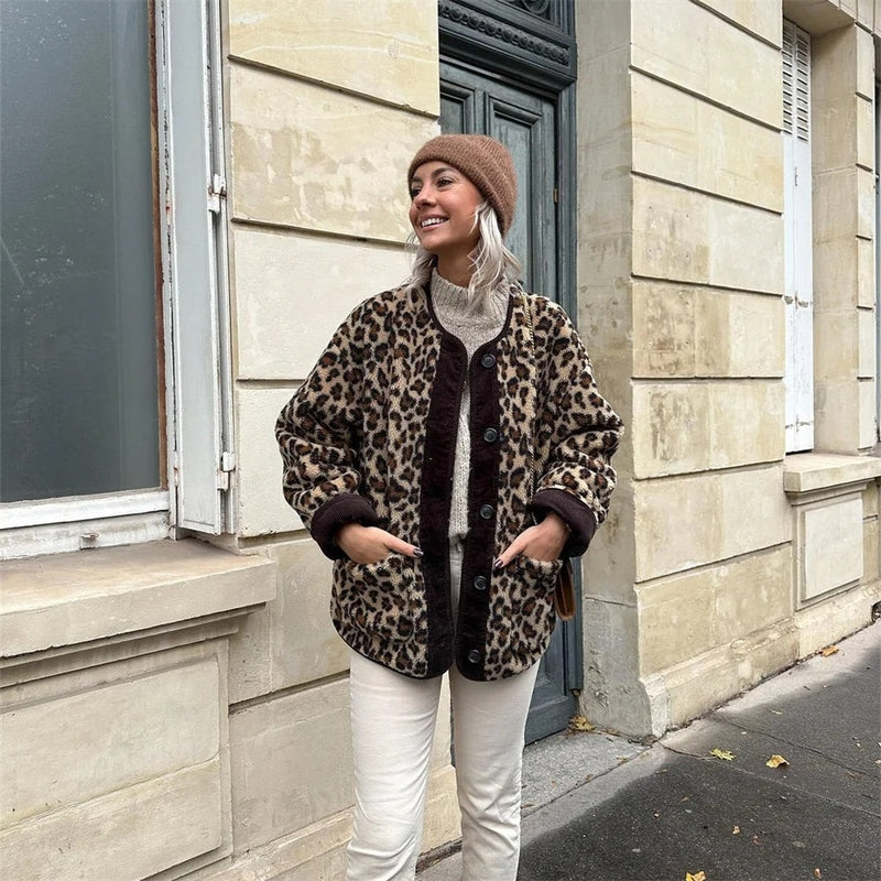 Evelina - Jacke mit Rundhalsausschnitt und Leopardenprint